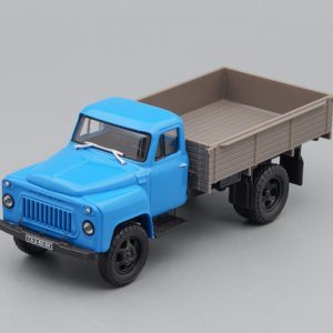GAZ-52-04