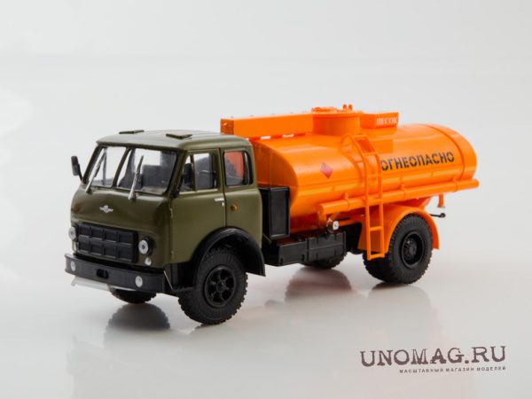 MAZ-500-AC-8 xe xăng dầu
