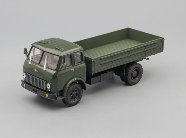 MAZ-500 xe tải xanh lá sẫm