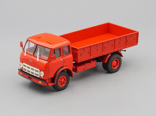 MAZ-500A xe tải đỏ