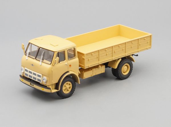 MAZ-500A xe tải vàng cát