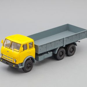 MAZ-514 xe tải vàng