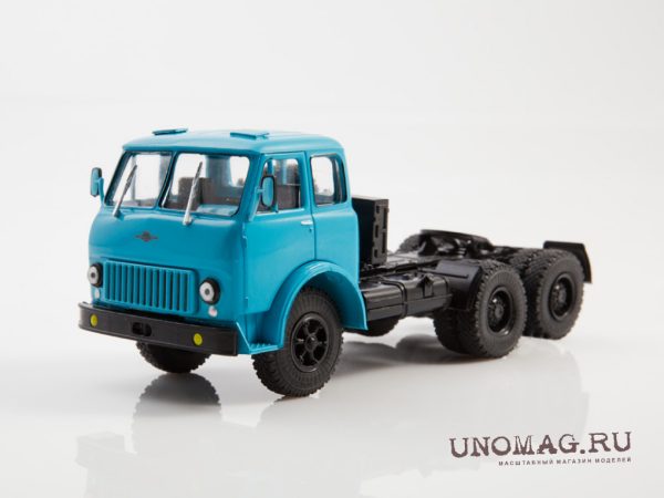 MAZ-515 xe đầu kéo xanh lam