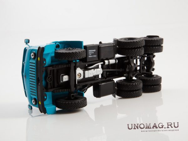 MAZ-515 xe đầu kéo xanh lam - Hình ảnh 5