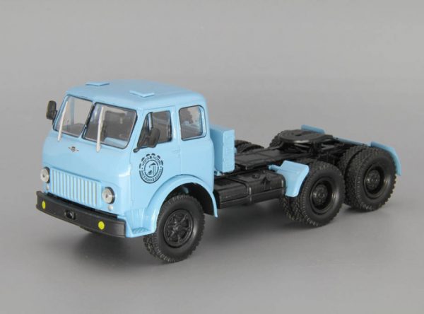 MAZ-515