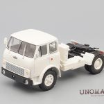 MAZ-5429 đầu kéo trắng