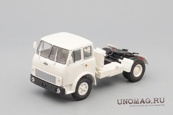 MAZ-5429 đầu kéo trắng