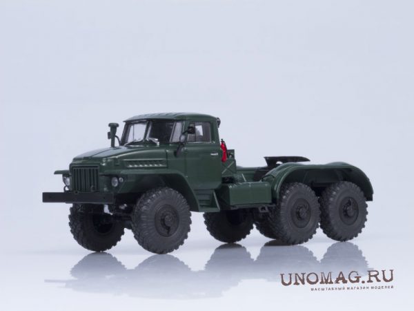 Ural-375 đầu kéo xanh sẫm - Hình ảnh 10