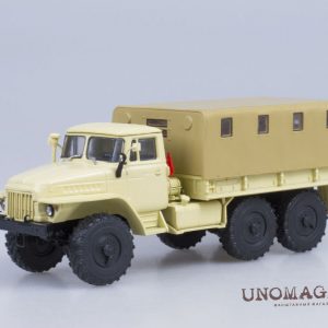 Ural-375D xe tải thùng bạt vàng nhạt