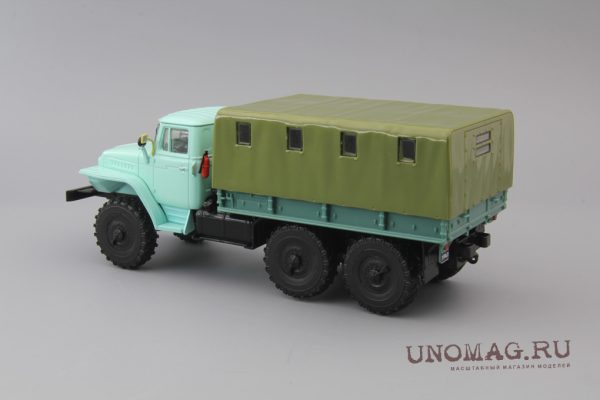 Ural-375D xe tải thùng bạt xanh - Hình ảnh 4