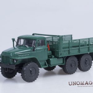 Ural-375D xe tải xanh sẫm