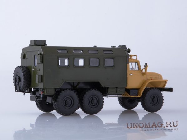 Ural-4320 kung vàng - Hình ảnh 7