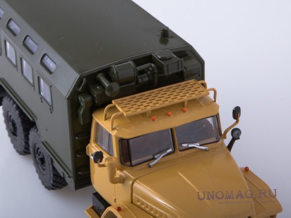Ural-4320 kung vàng - Hình ảnh 4