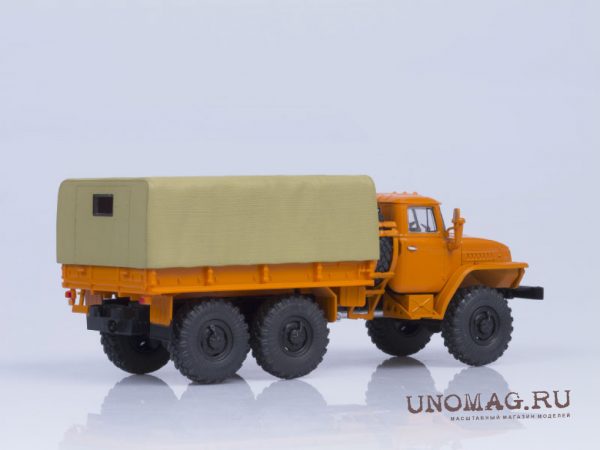 Ural-4320 xe tải thùng bạt cam - Hình ảnh 3