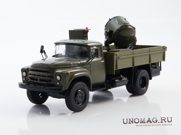 ZIL-130 xe chiếu đèn quân sự
